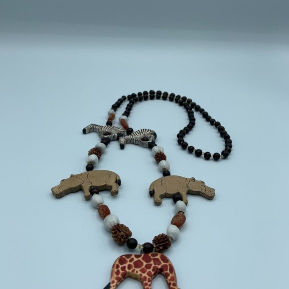 Vintage Animal Carved Wooden Necklace from Kenya - Picture 2 of 3